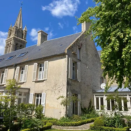 Le Clos De L'eglise Bed & Breakfast *