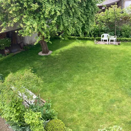 Le Clos De L'eglise Bed & Breakfast *